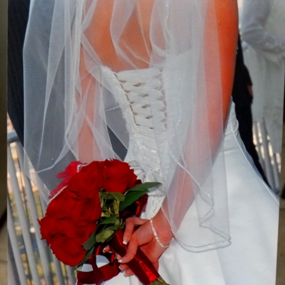 Wedding dress